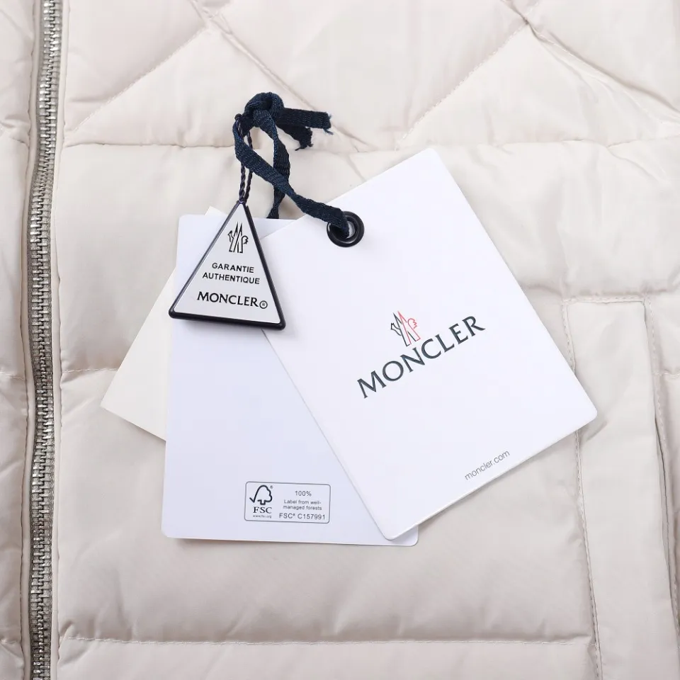 ~~F 339 𝗠𝗼𝗻𝗰𝗹𝗲𝗿 2024 New Arrival / 🛒 ： 👀 👍 Quality ⚠️ 90% 👏🏻 ～ ❗️ ✔️ ～ ：Cream White